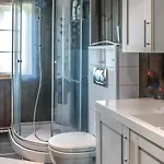 Дом отдыха 3 Bedroom In *